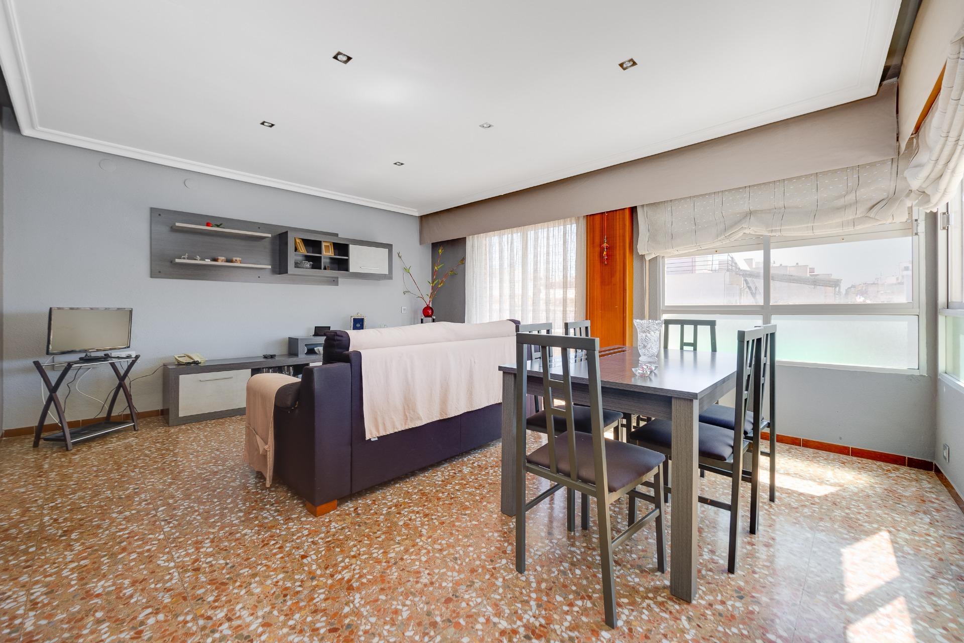 Apartment in Torrevieja - Image 4