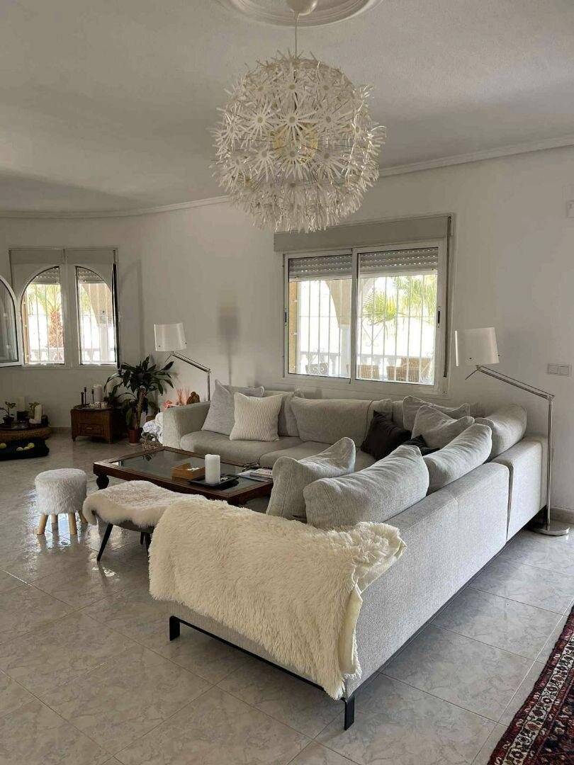 7-Bedroom Villa in La Marquesa, Rojales - Image 20