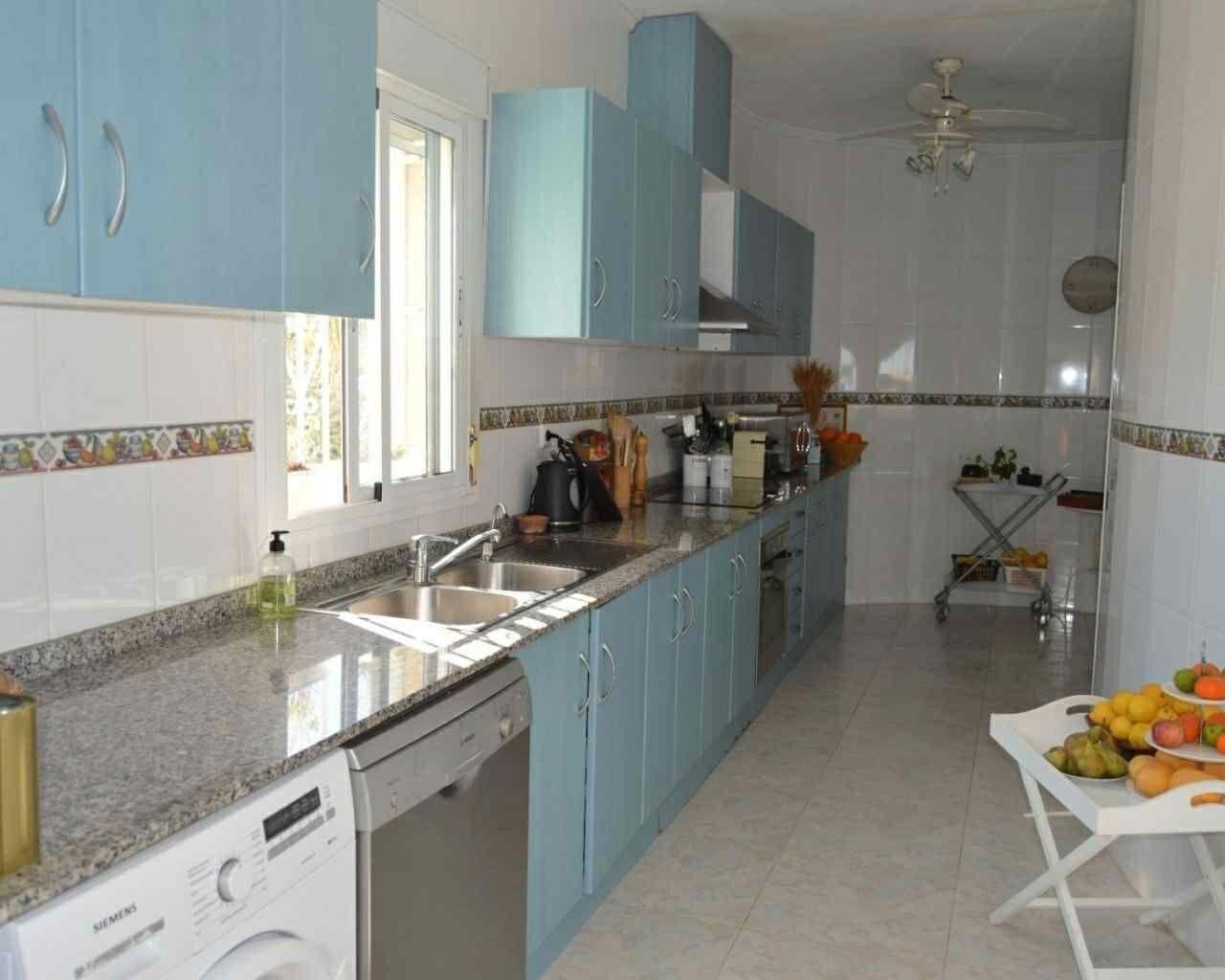 7-Bedroom Villa in La Marquesa, Rojales - Image 23