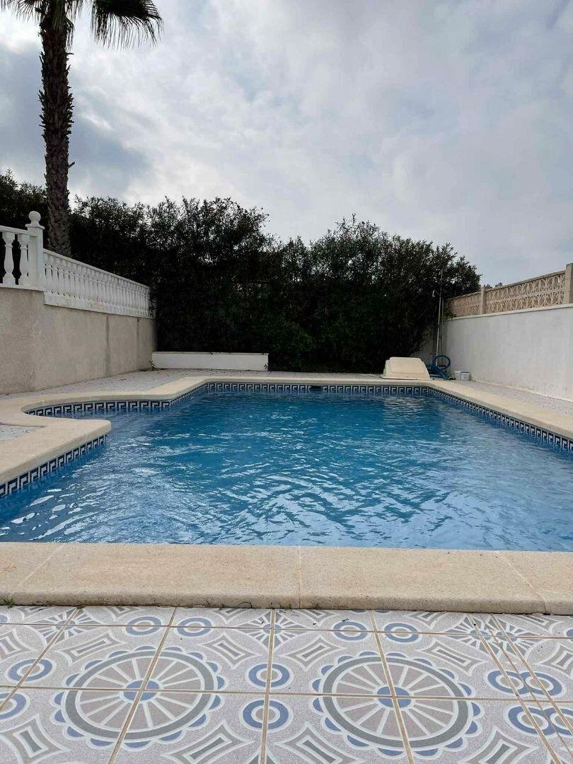 7-Bedroom Villa in La Marquesa, Rojales - Image 47