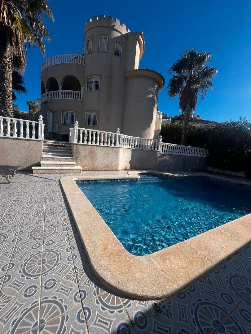 7-Bedroom Villa in La Marquesa, Rojales - Image 49