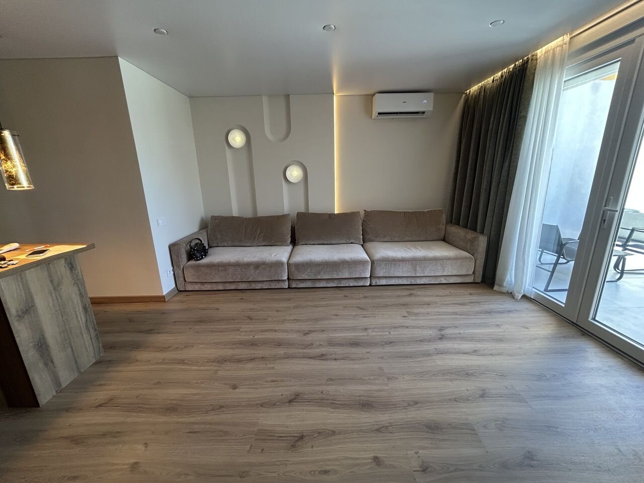 2-Bedroom Apartment in Centro, Torrevieja - Image 4