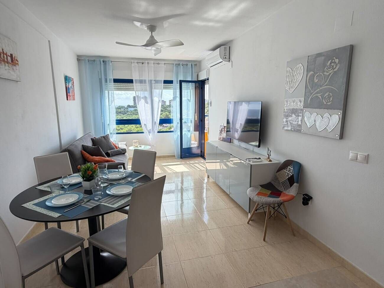 2-Bedroom Apartment in Las Ramblas, Orihuela Costa - Image 3