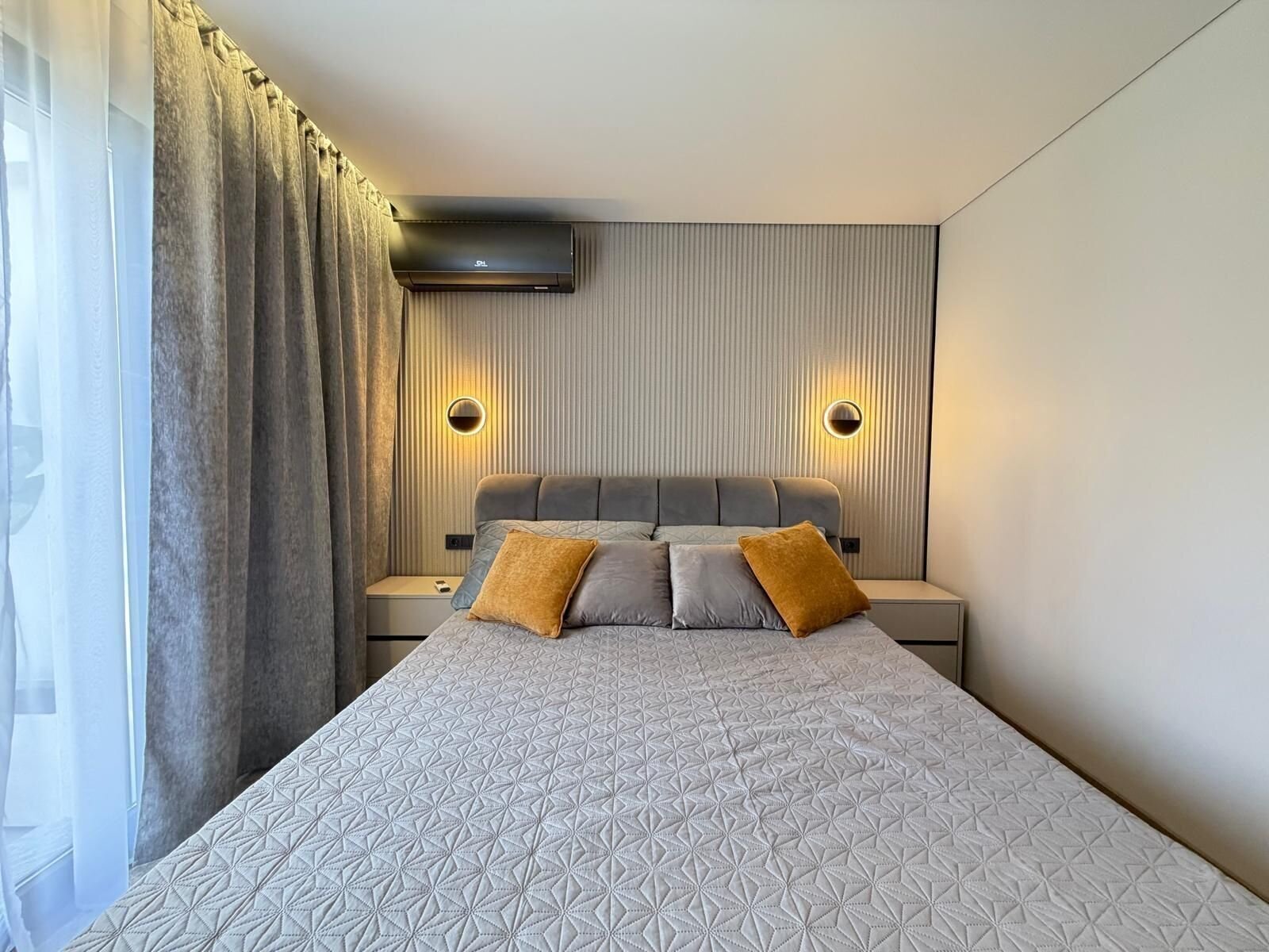 4-Bedroom Villa in Punta Prima, Torrevieja - Image 30