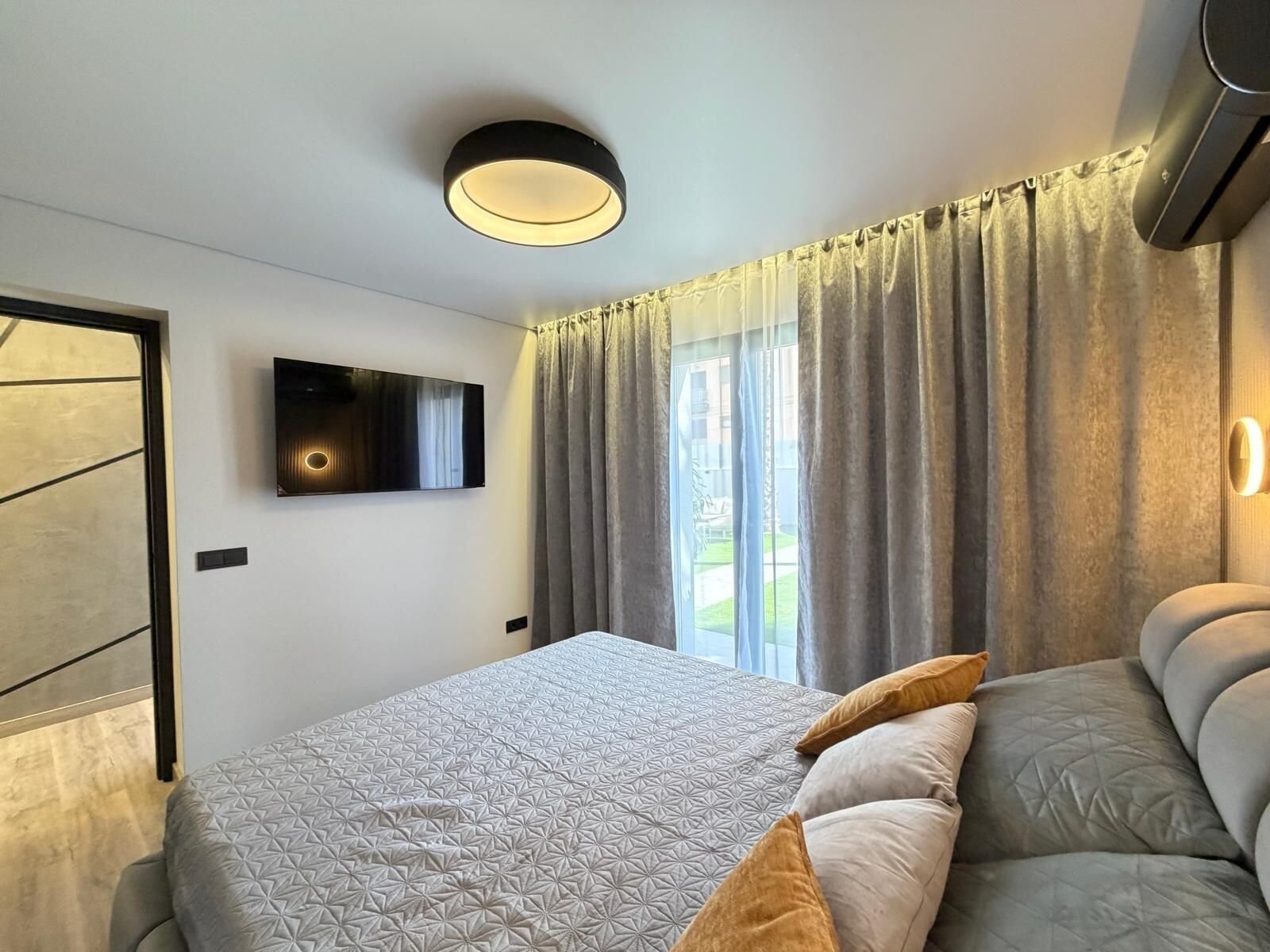 4-Bedroom Villa in Punta Prima, Torrevieja - Image 34