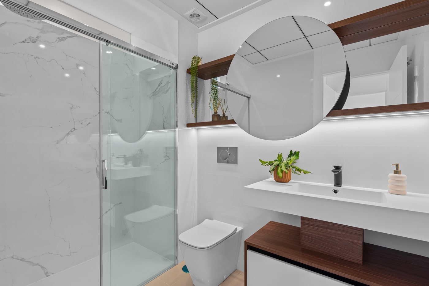 3-Bedroom Bungalow in Ciudad Quesada - Image 4