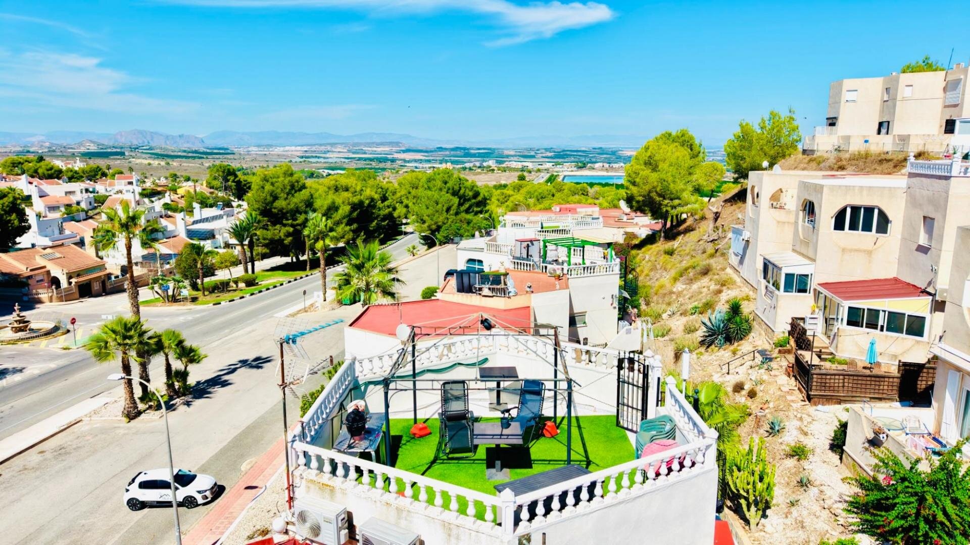 1-Bedroom Apartment in Cerro del Sol, San Miguel de Salinas - Image 3
