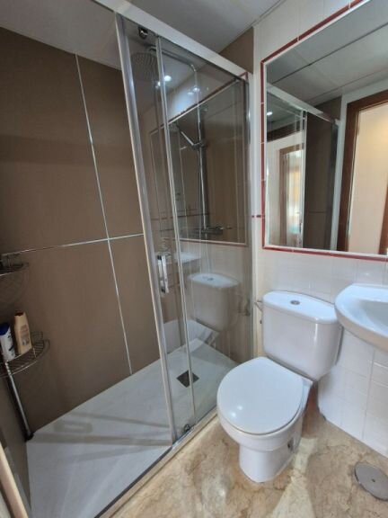2-Bedroom Apartment in Villamartín-las Filipinas, Orihuela Costa - Image 14