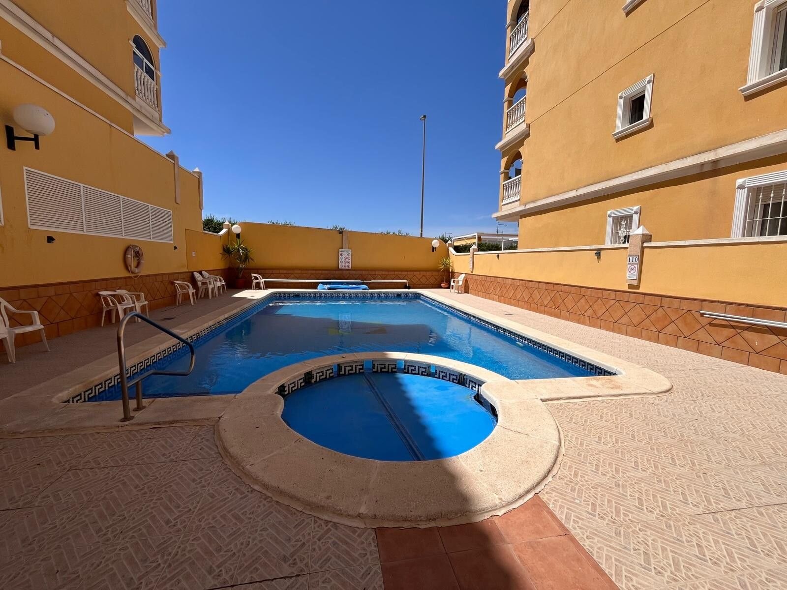 2-Zimmer Wohnung in Comunidad Valenciana, Algorfa - Image 24