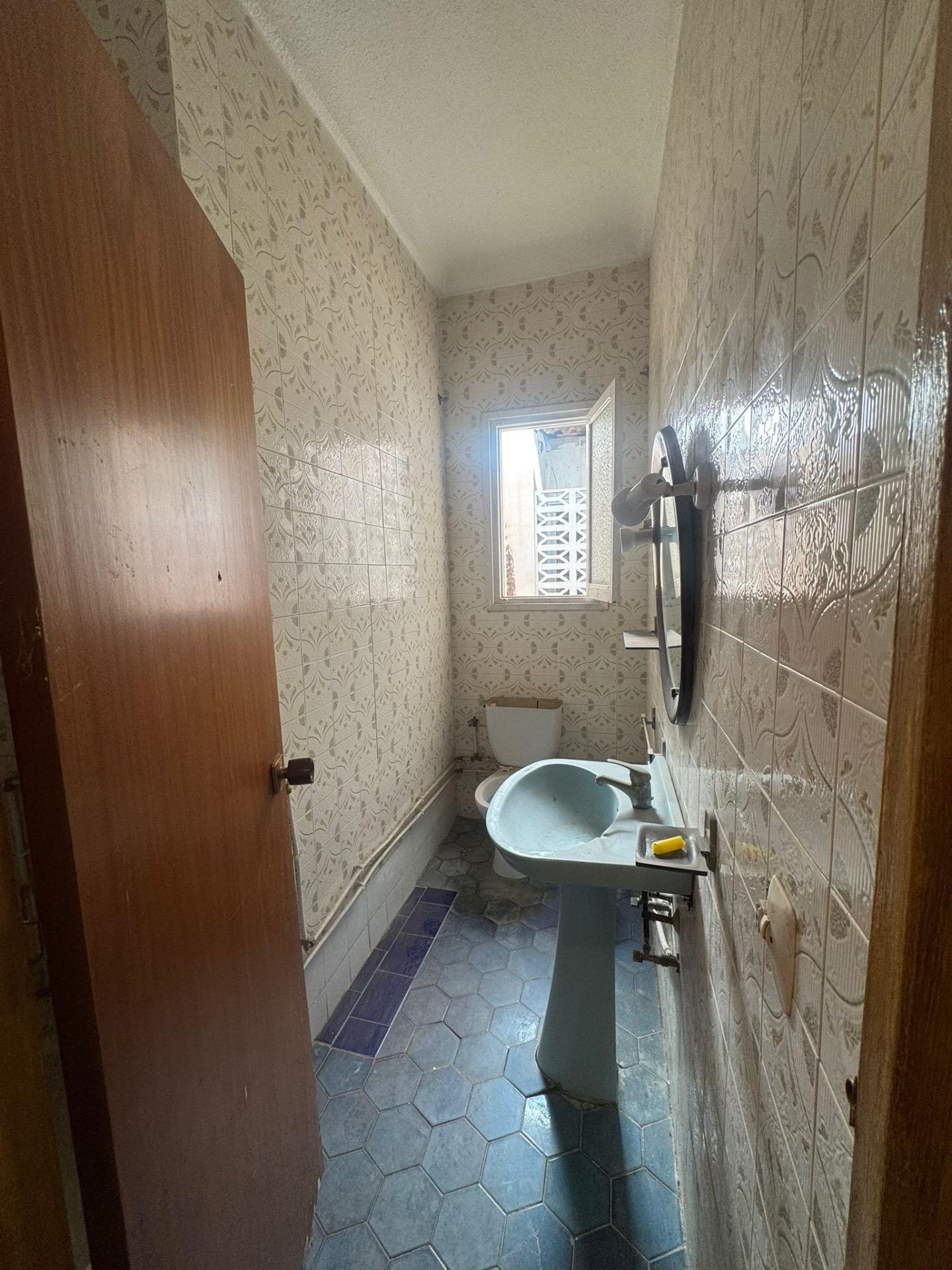 5-Bedroom Apartment in Guardamar del Segura - Image 13