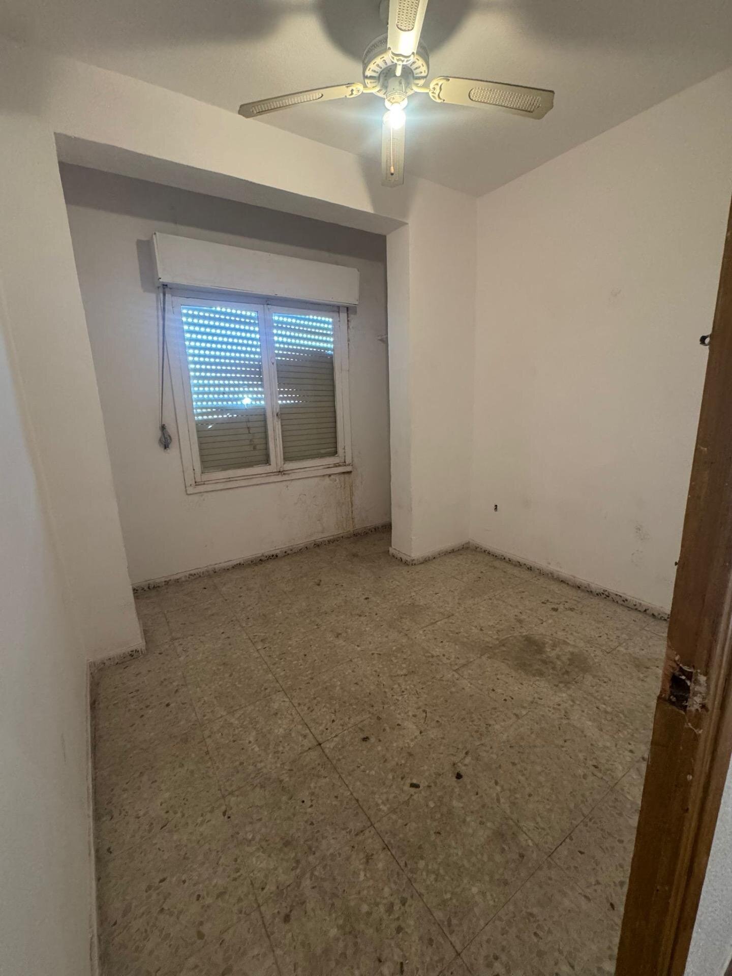 5-Bedroom Apartment in Guardamar del Segura - Image 9