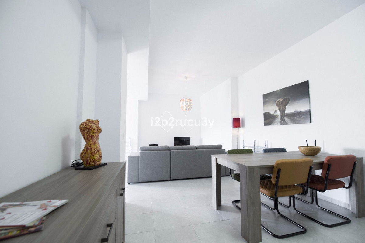 4-Bedroom Detached House in  Calpe | Sunny Casas - Costa ... - Image 19