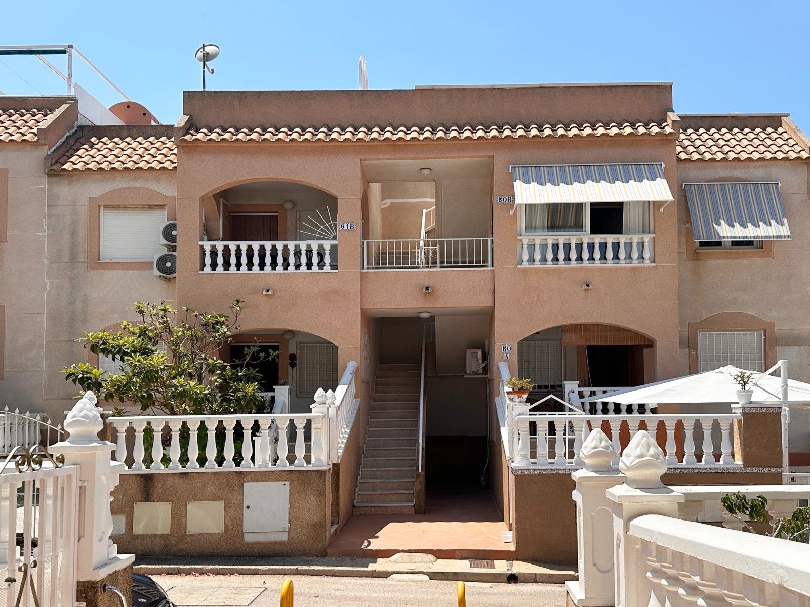 Bungalow de 2 Dormitorios en Centro, Torrevieja