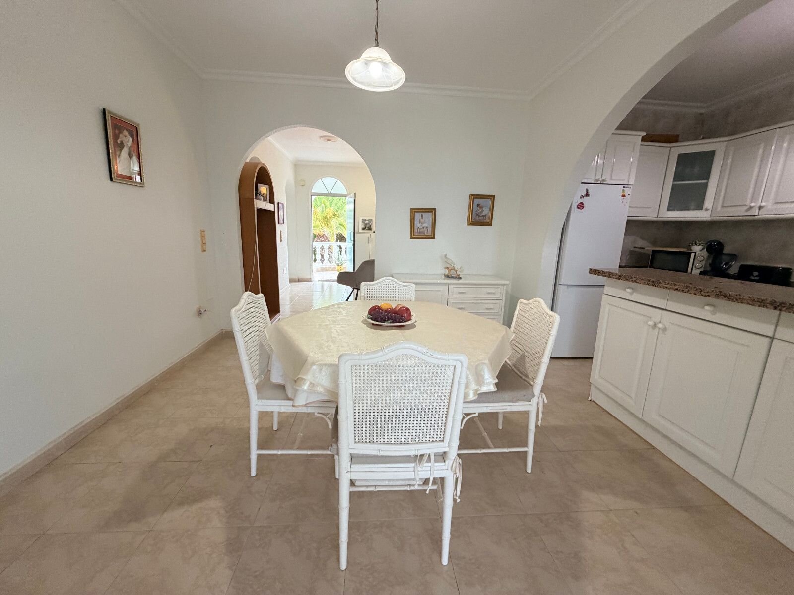 5-Bedroom Villa in Centro de la Ciudad Quesada, Rojales - Image 26