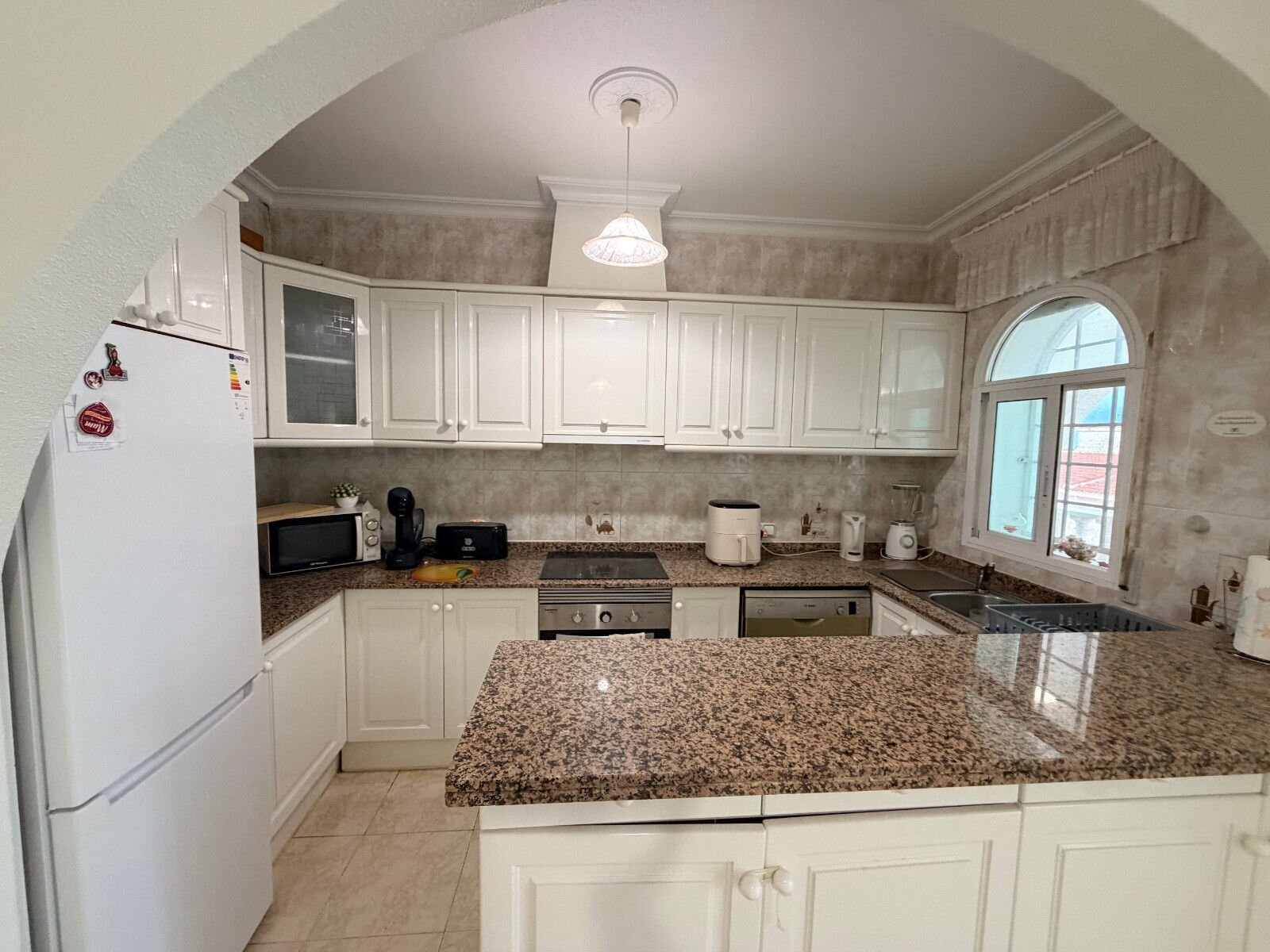 5-Bedroom Villa in Centro de la Ciudad Quesada, Rojales - Image 29
