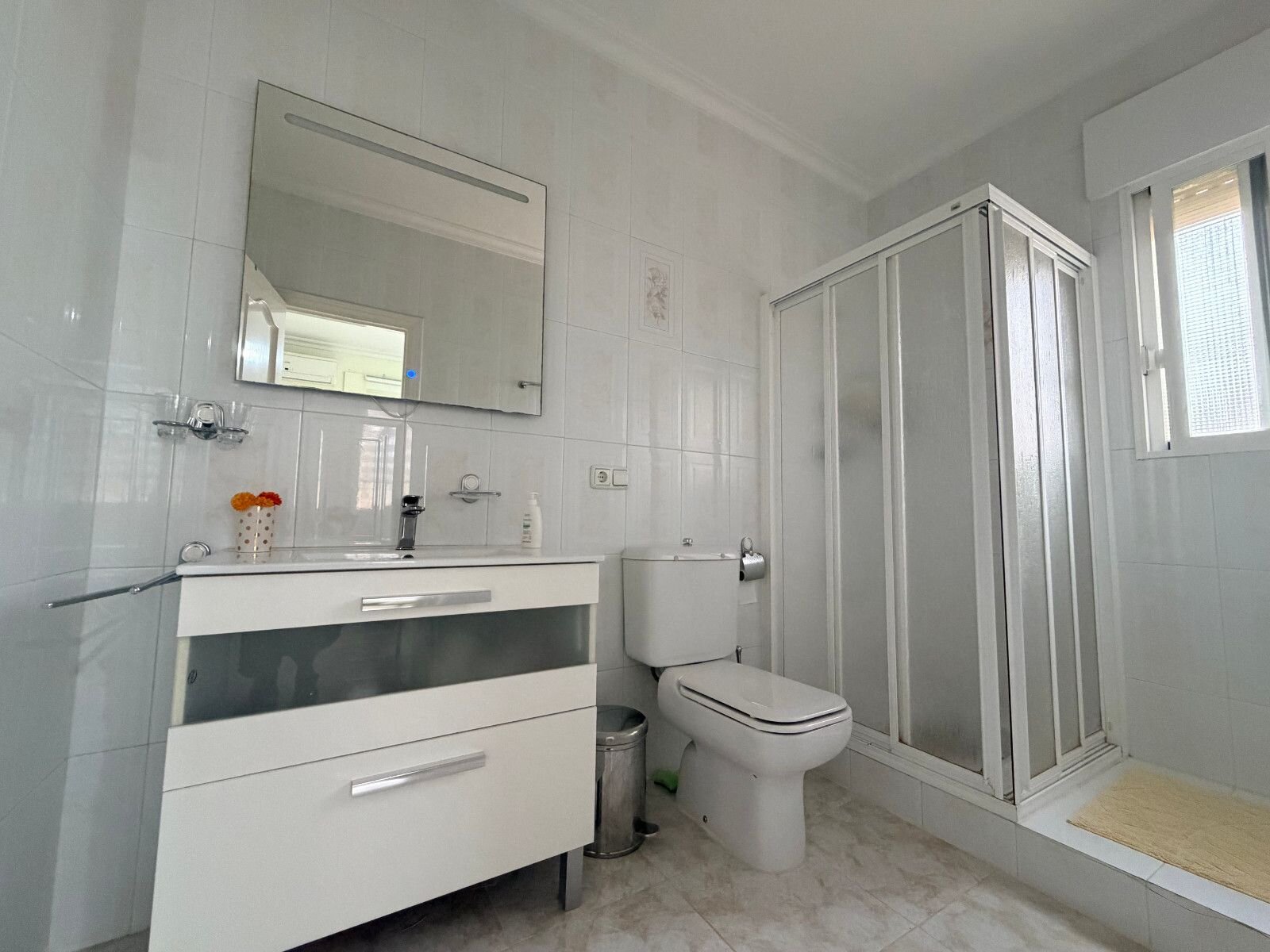 5-Bedroom Villa in Centro de la Ciudad Quesada, Rojales - Image 40
