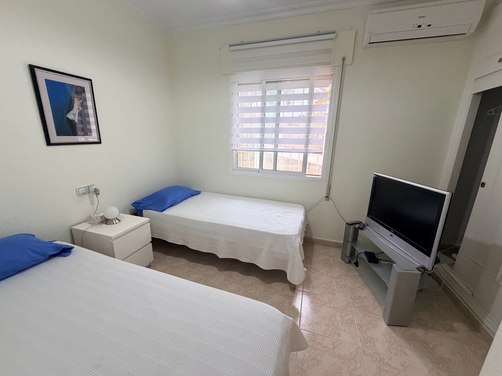 5-Bedroom Villa in Centro de la Ciudad Quesada, Rojales - Image 41