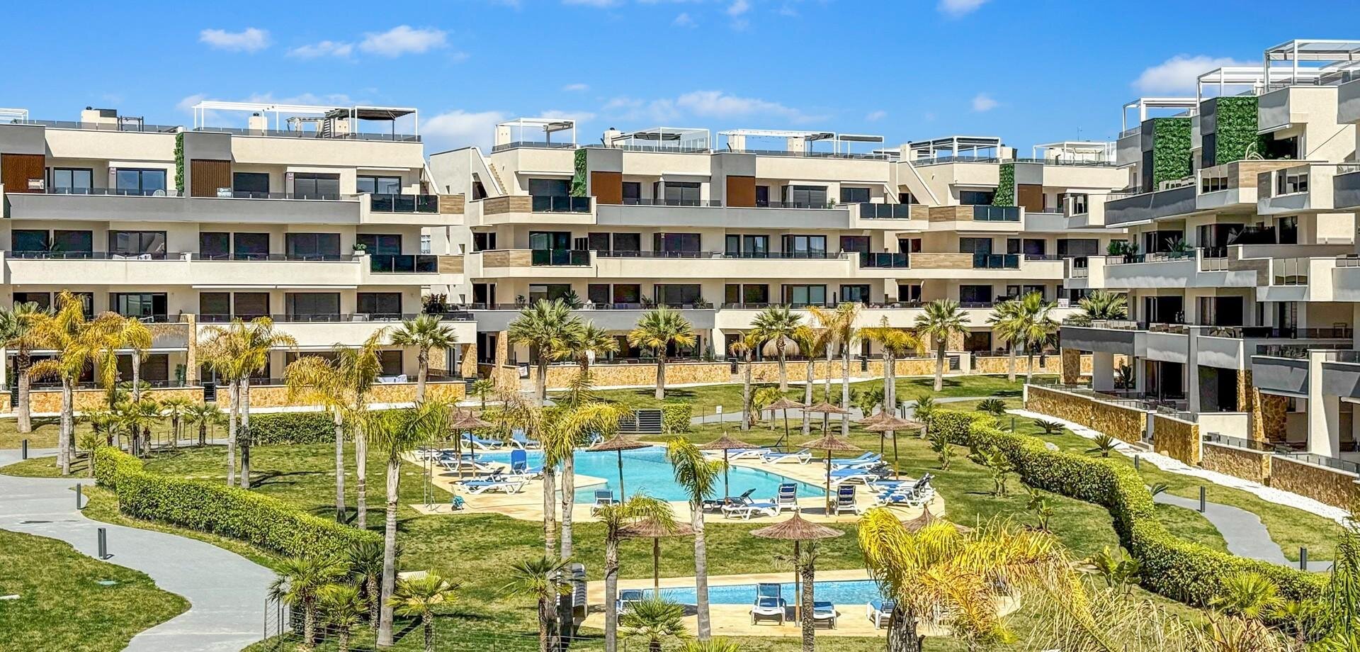 Appartement met 3 Slaapkamers in Punta Prima, Orihuela Costa - Image 1