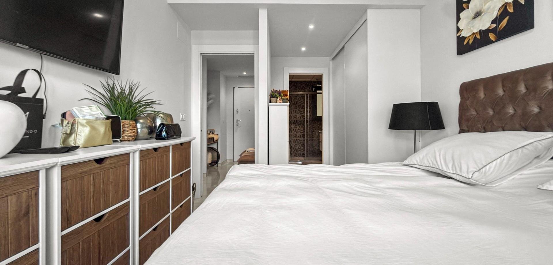 Appartement met 3 Slaapkamers in Punta Prima, Orihuela Costa - Image 18