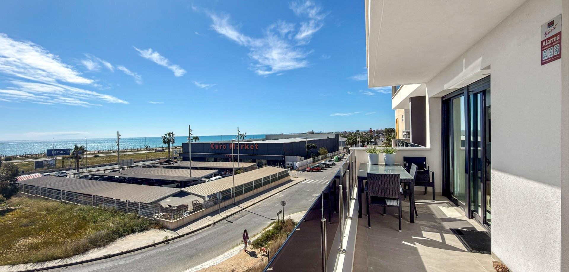 Appartement met 3 Slaapkamers in Punta Prima, Orihuela Costa - Image 2