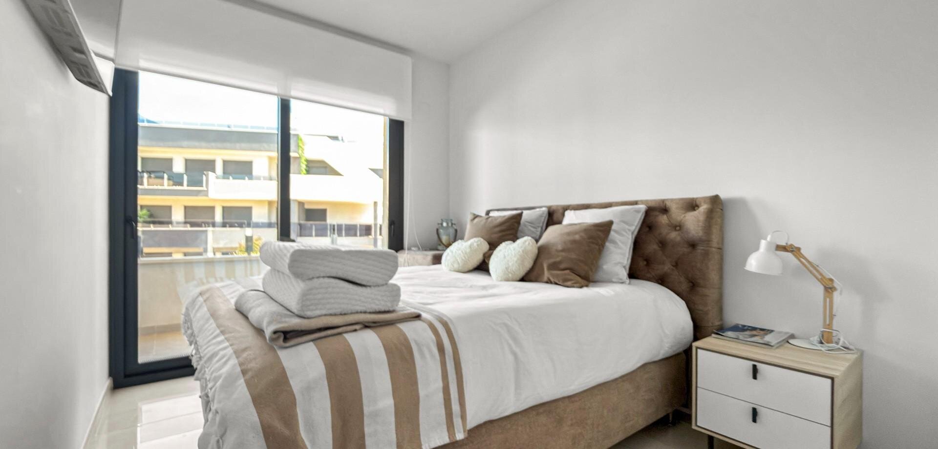 Appartement met 3 Slaapkamers in Punta Prima, Orihuela Costa - Image 4