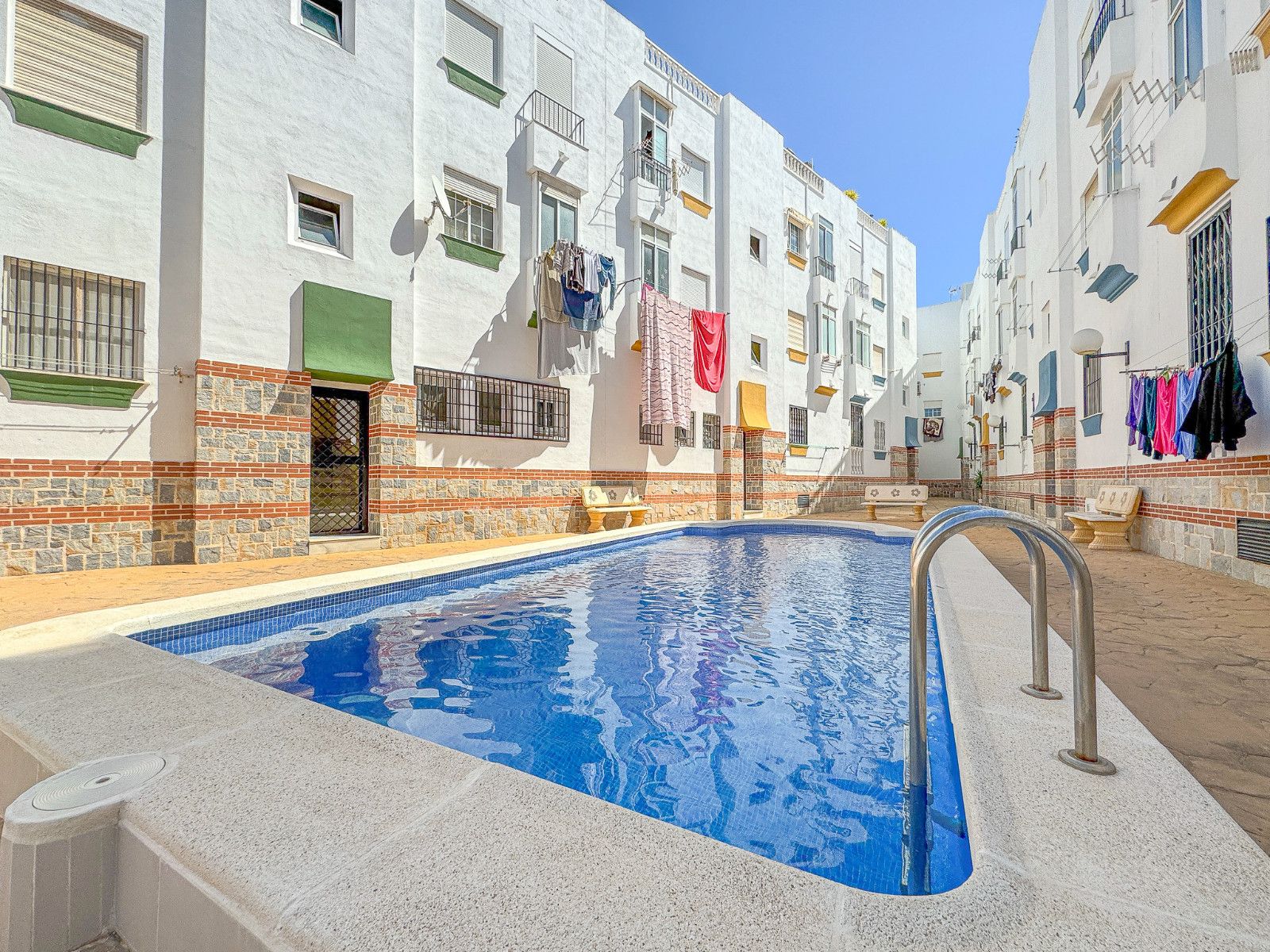 2-Bedroom Apartment in Playa del Cura, Torrevieja - Image 24