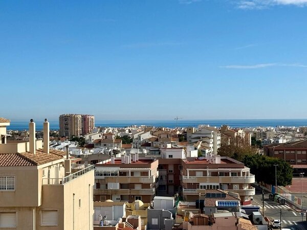 1-Bedroom Penthouse in Playa del Cura, Torrevieja