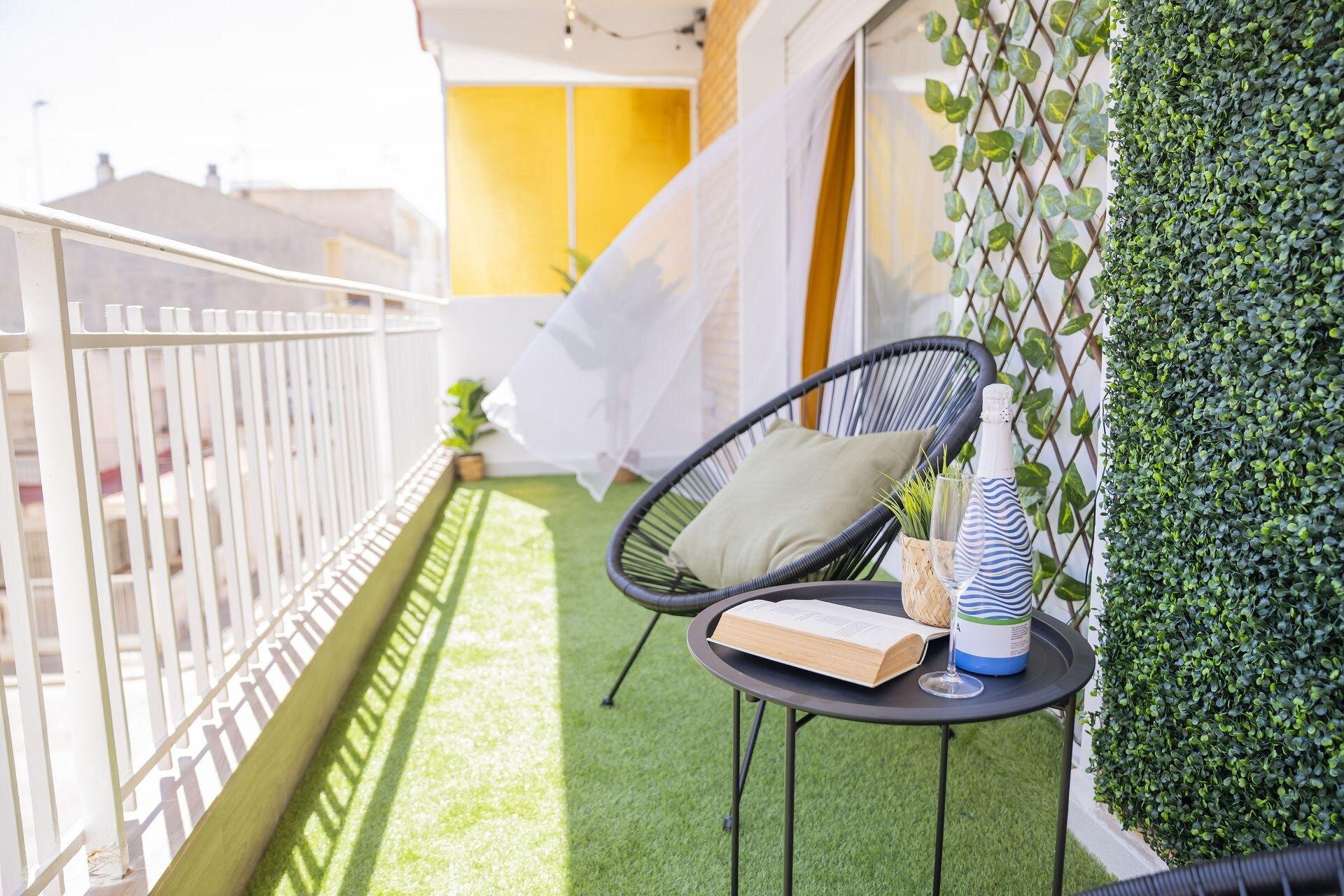3-Bedroom Apartment in Lo Pagan - Image 2