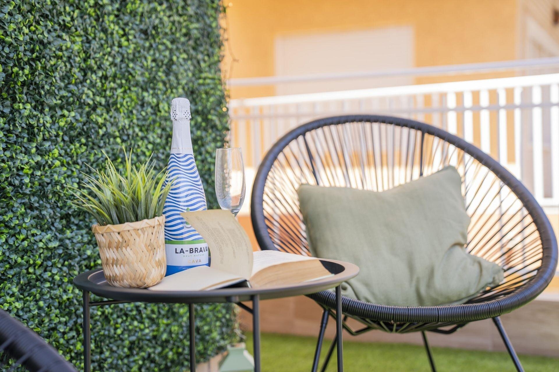 3-Bedroom Apartment in Lo Pagan - Image 35