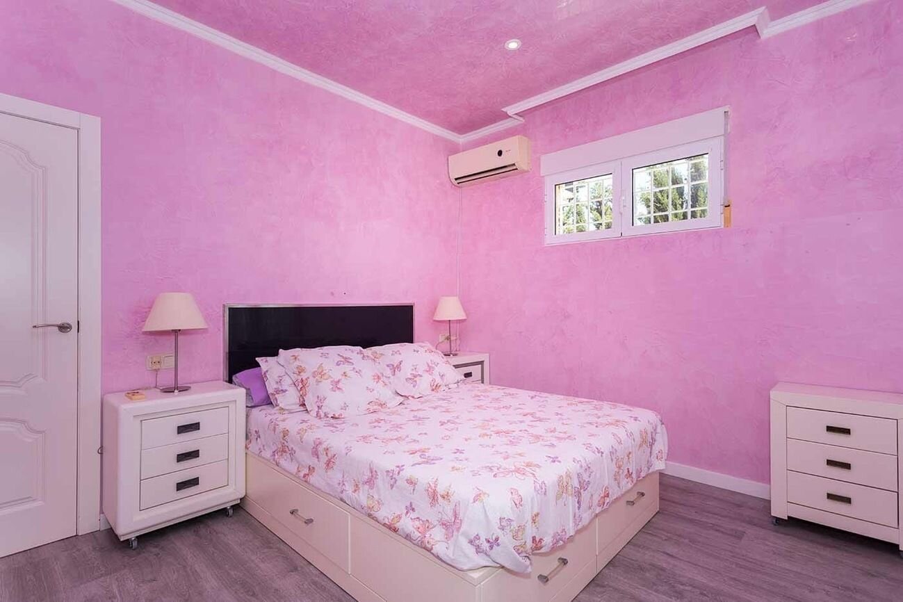5-Bedroom Villa in Lomas de Cabo Roig, Orihuela Costa - Image 21