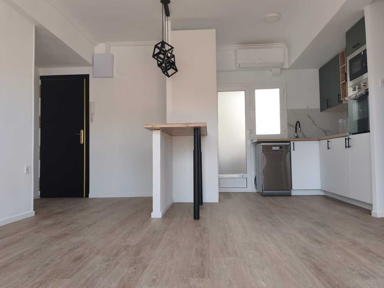 3-Bedroom Penthouse in Punta Prima, Torrevieja - Image 12