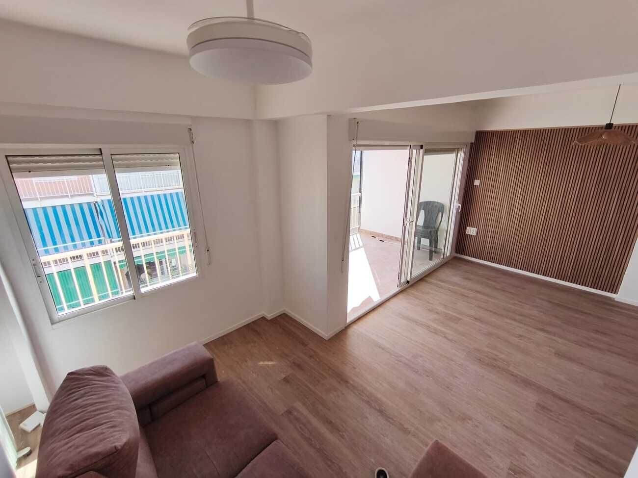 3-Bedroom Penthouse in Punta Prima, Torrevieja - Image 9