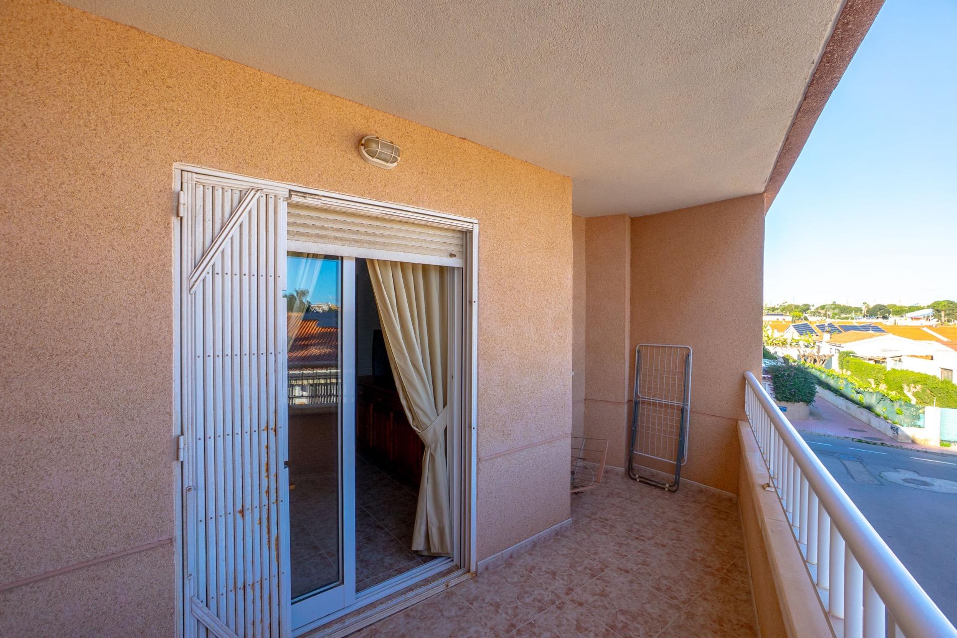 3-Bedroom Apartment in Centro, Torrevieja - Image 17