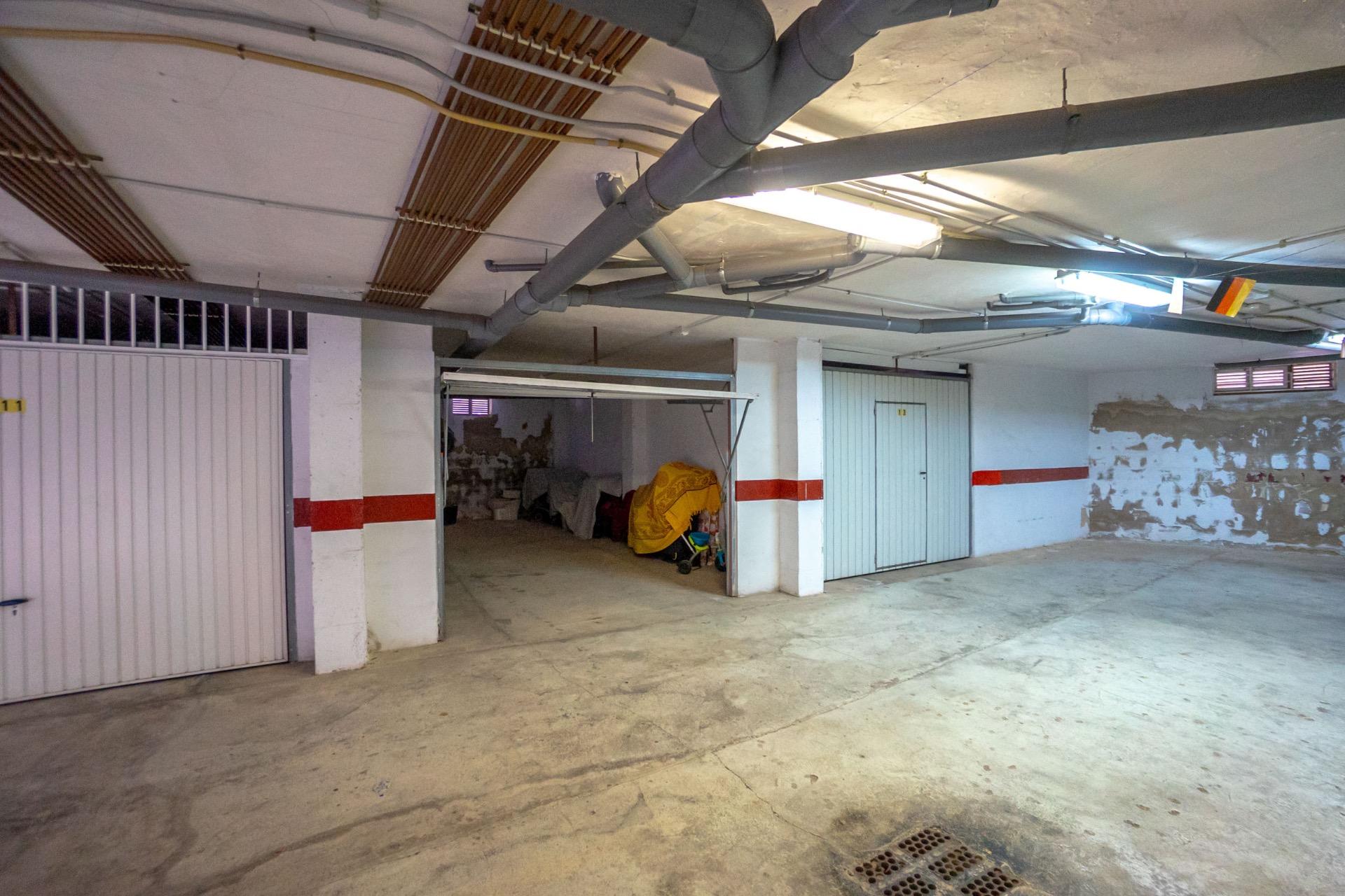 3-Bedroom Apartment in Centro, Torrevieja - Image 24