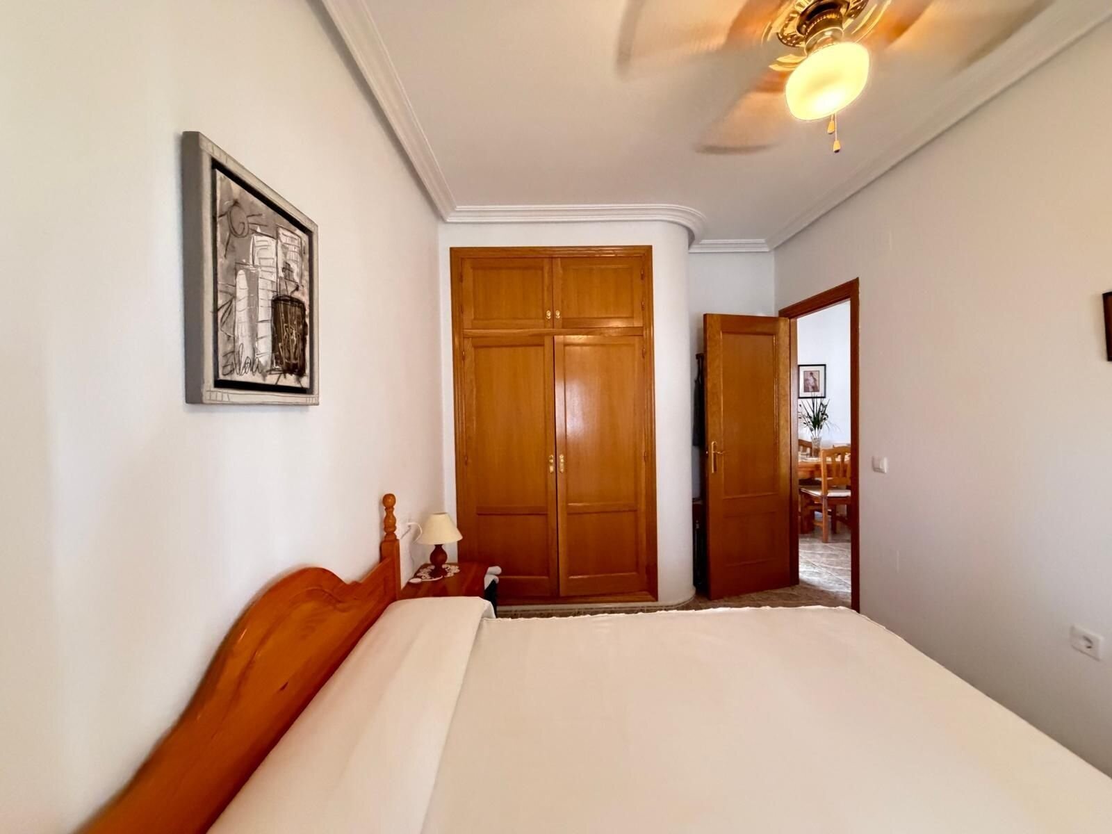 2-Bedroom Apartment in Estacion de Autobuses, Torrevieja - Image 41