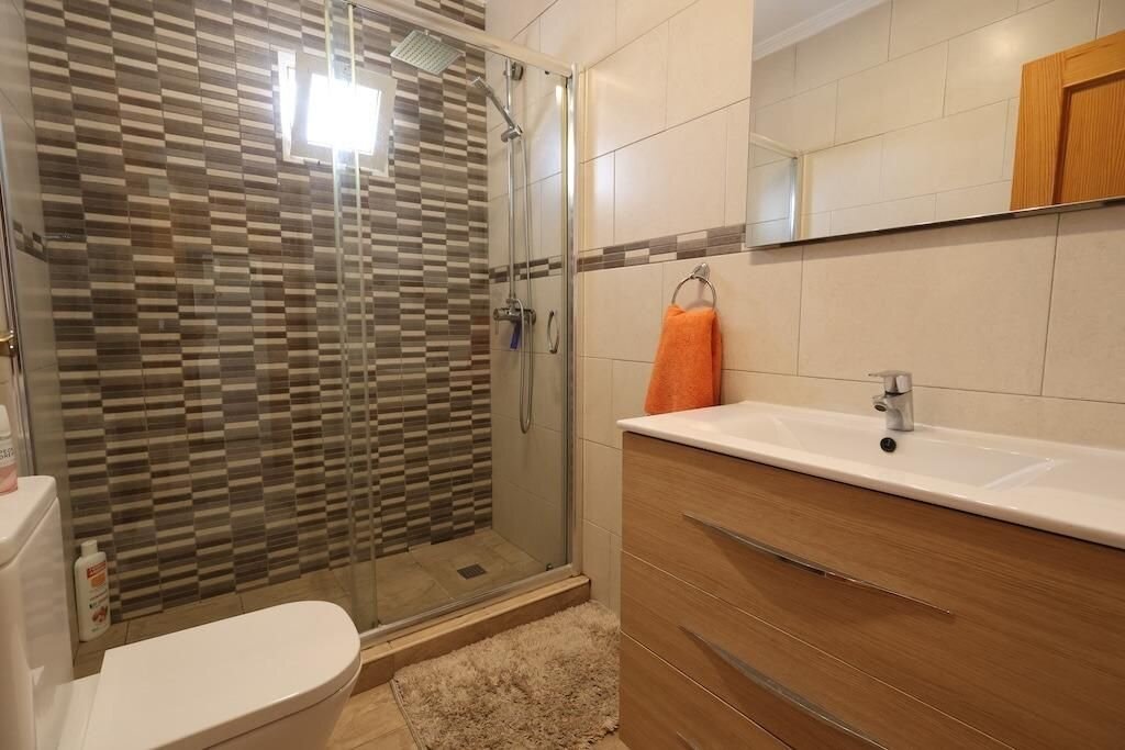 2-Zimmer Bungalow in La Zenia, Orihuela Costa - Image 11