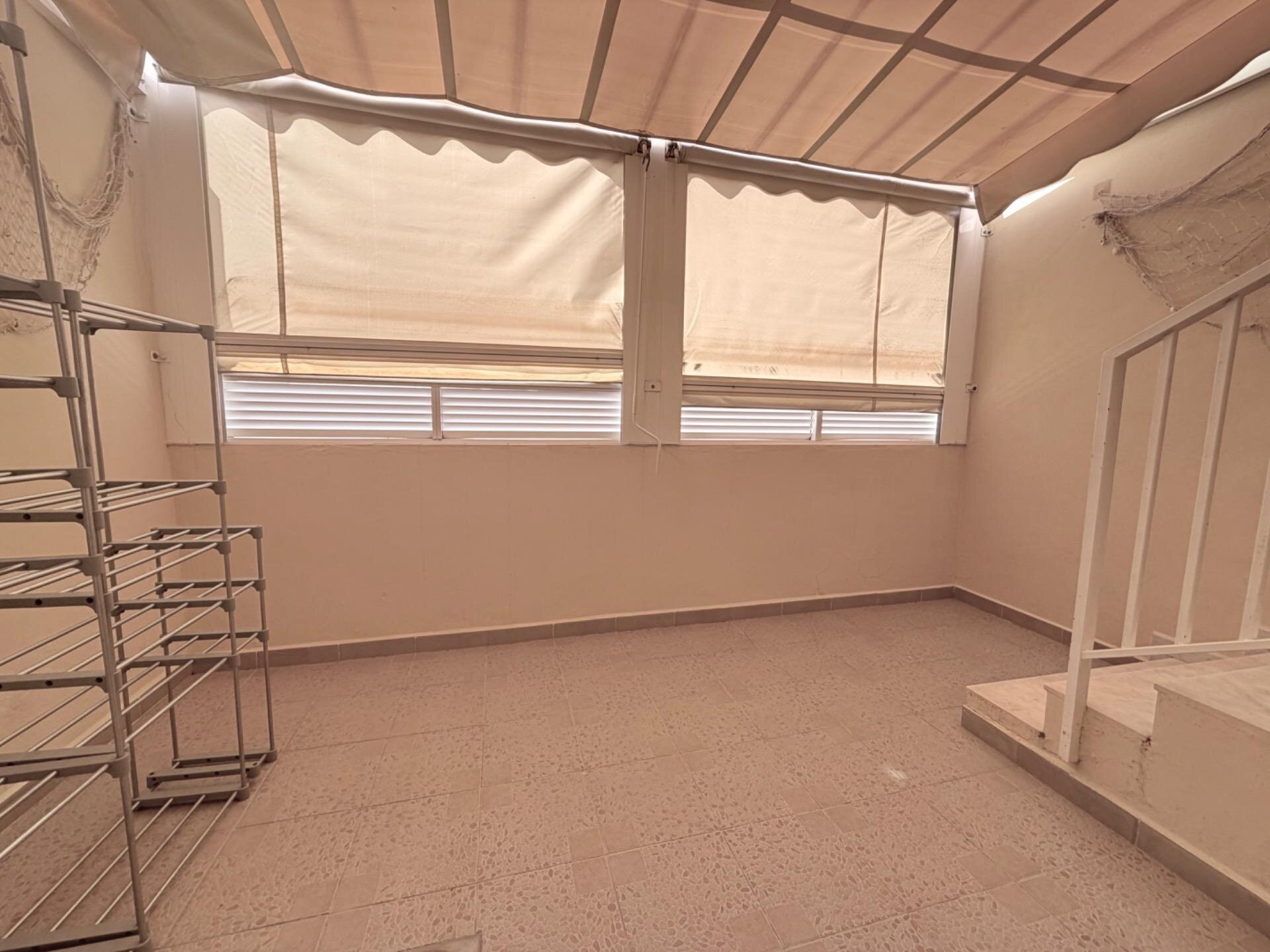 1-Bedroom Apartment in La Mata Pueblo, Torrevieja - Image 9