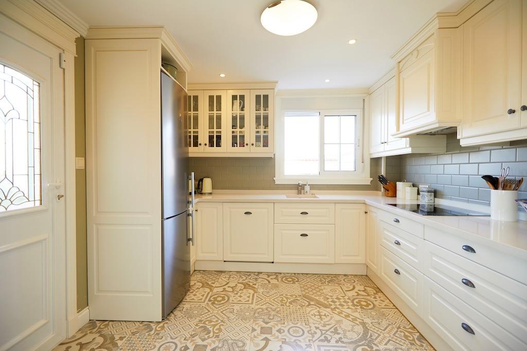 5-Bedroom Villa in Rojales - Image 15