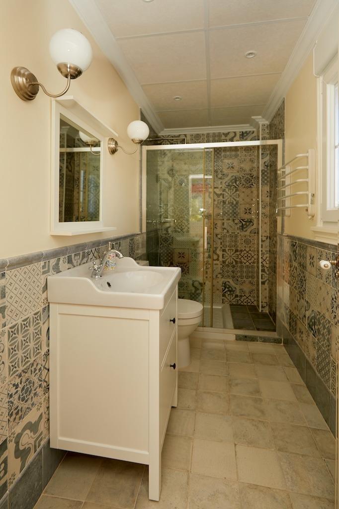 5-Bedroom Villa in Rojales - Image 29