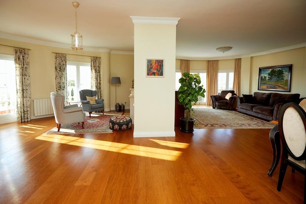 5-Bedroom Villa in Rojales - Image 3