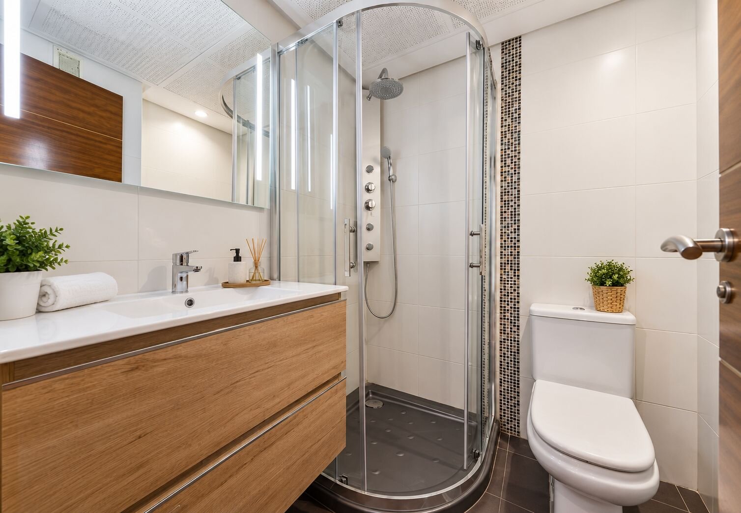3-Bedroom Apartment in Playa del Cura, Torrevieja - Image 15