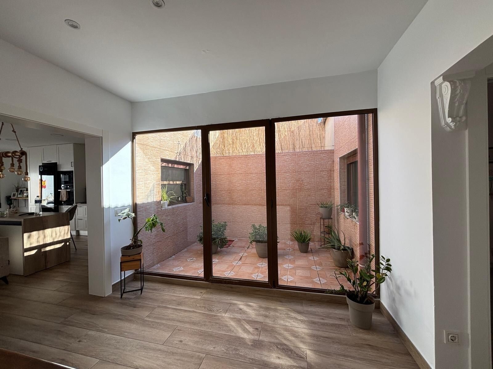 2-Bedroom Apartment in Centro Urbano 2, Almoradi - Image 4
