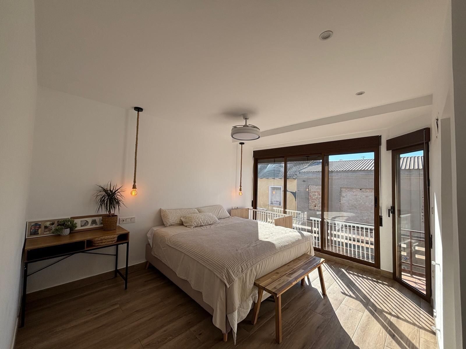 2-Bedroom Apartment in Centro Urbano 2, Almoradi - Image 5