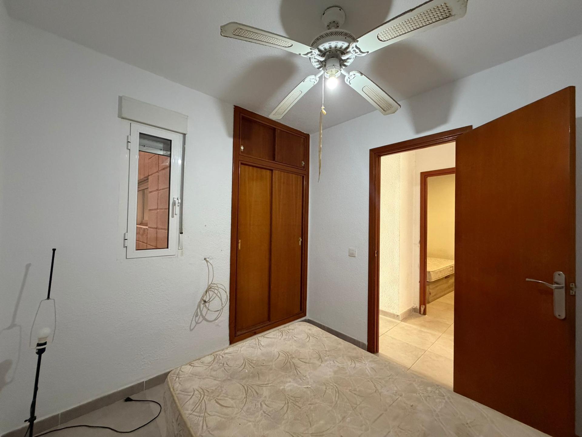 4-Bedroom Apartment in Centro, Torrevieja - Image 16