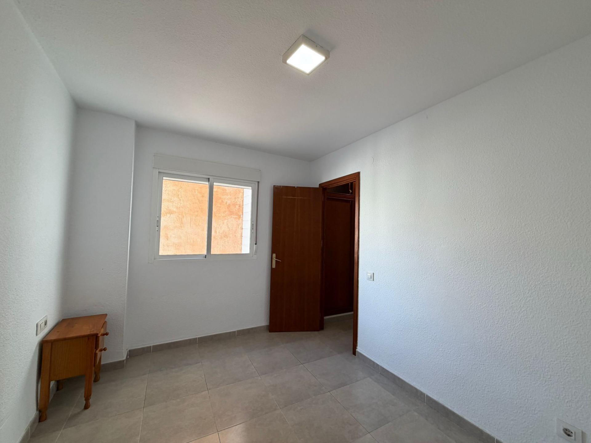 4-Bedroom Apartment in Centro, Torrevieja - Image 24