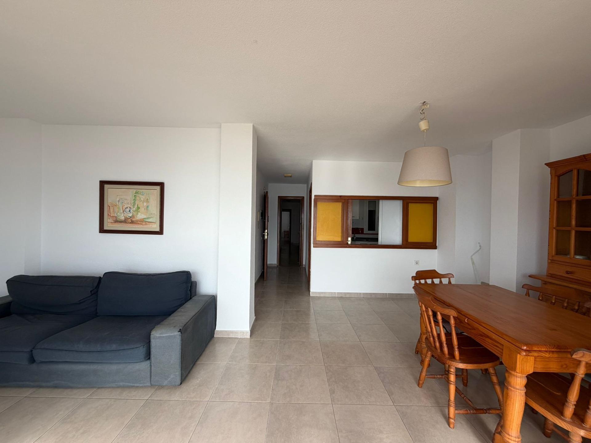 4-Bedroom Apartment in Centro, Torrevieja - Image 3