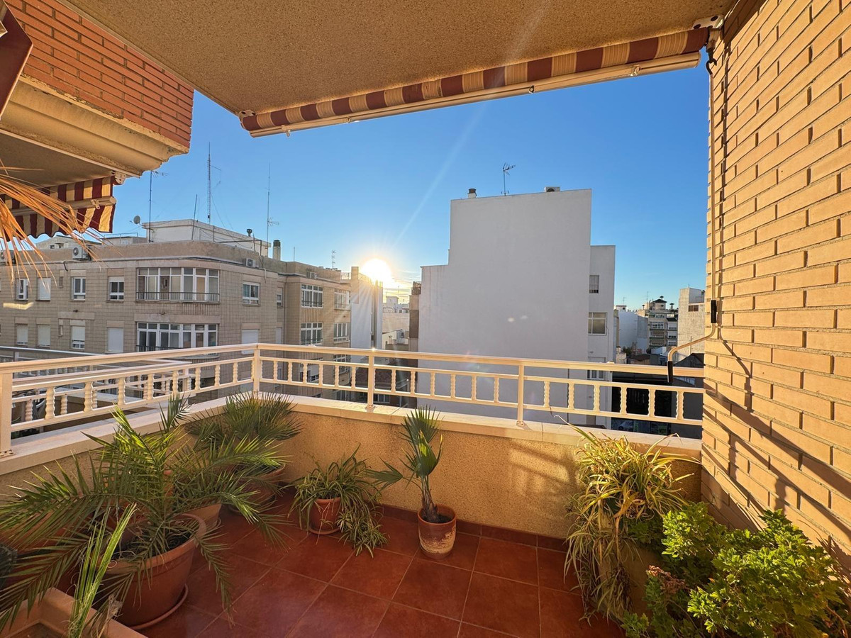 4-Bedroom Middle Floor Apartment in Torrevieja | Sunny C... - Image 18