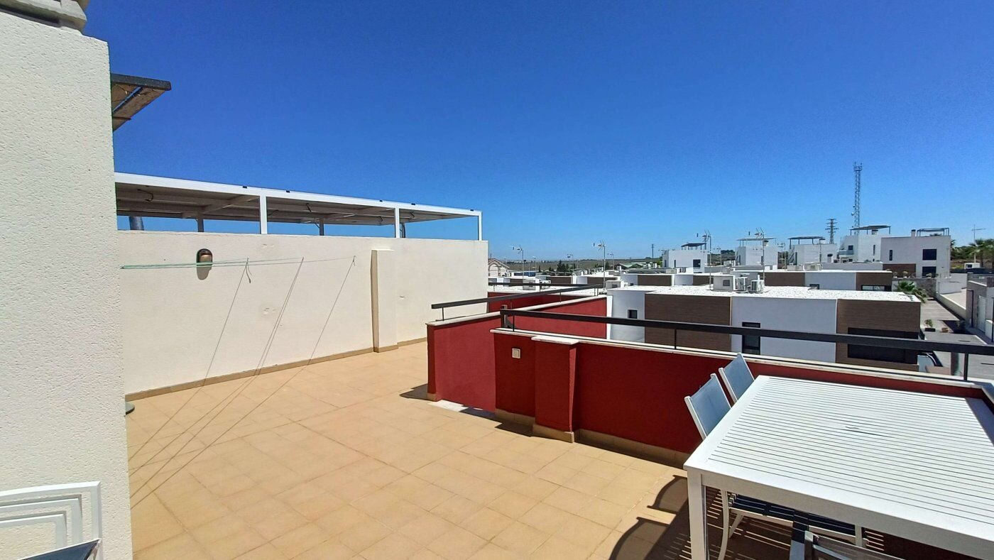 3-Bedroom Quad in Algorfa - Image 23