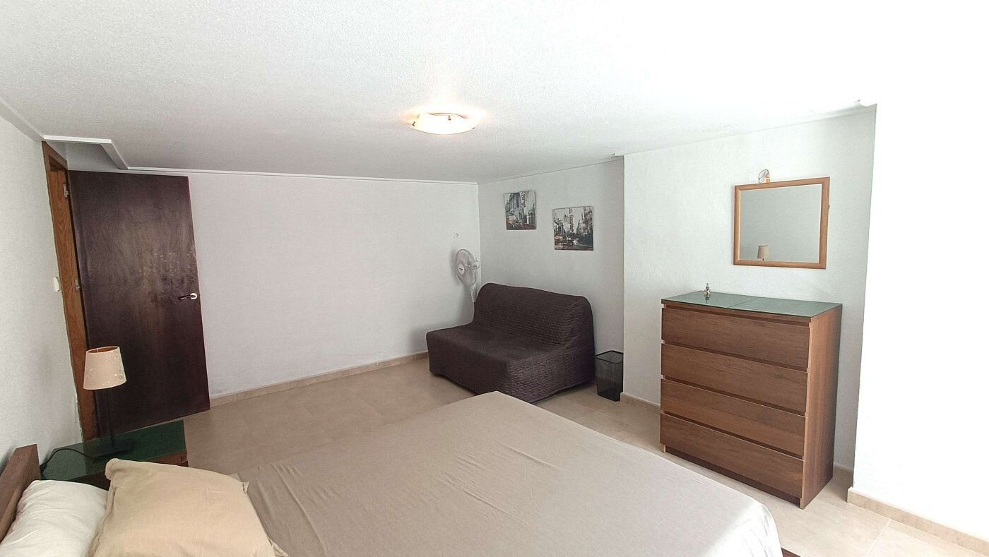 3-Bedroom Quad in Algorfa - Image 27