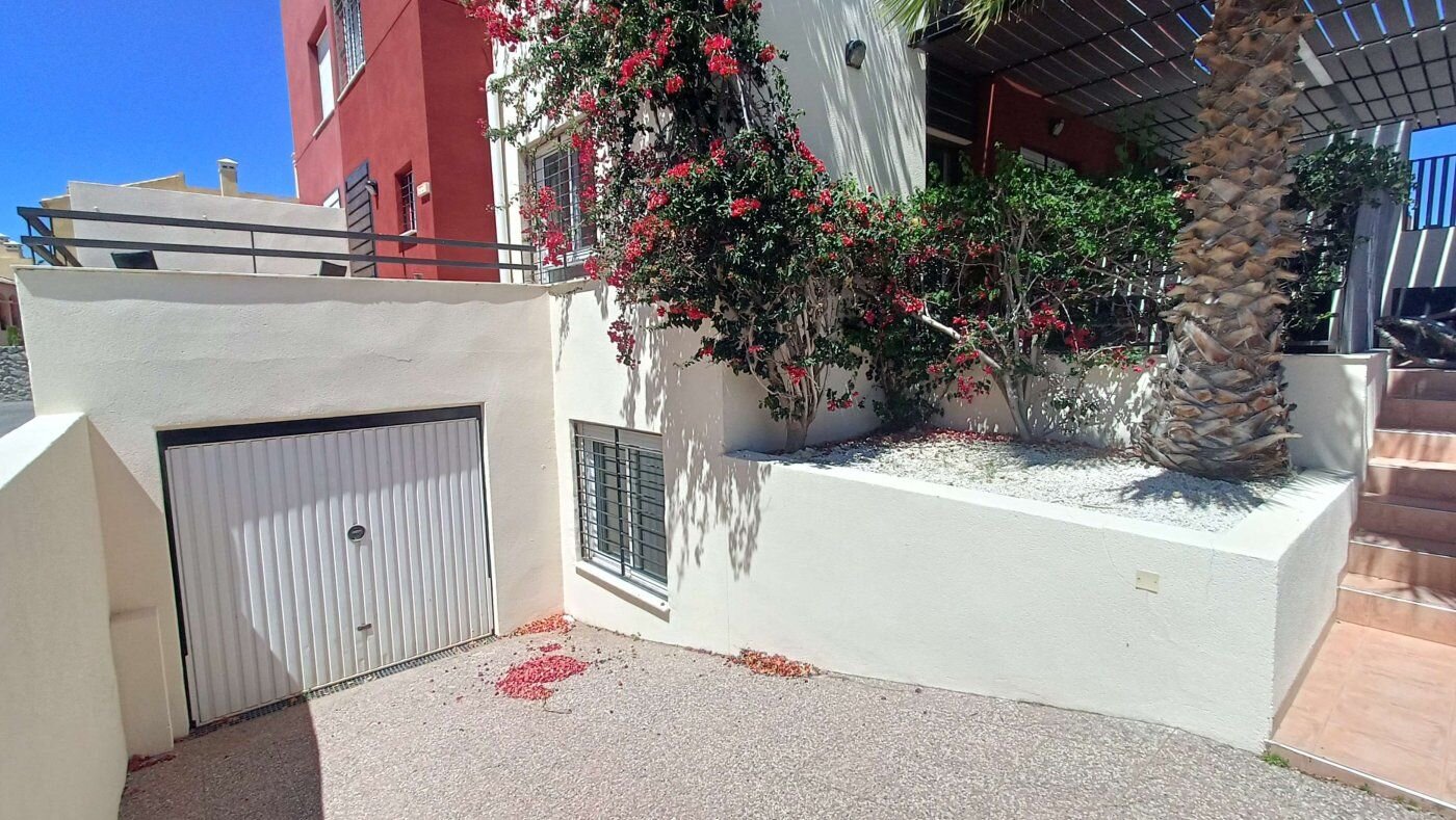 3-Bedroom Quad in Algorfa - Image 38